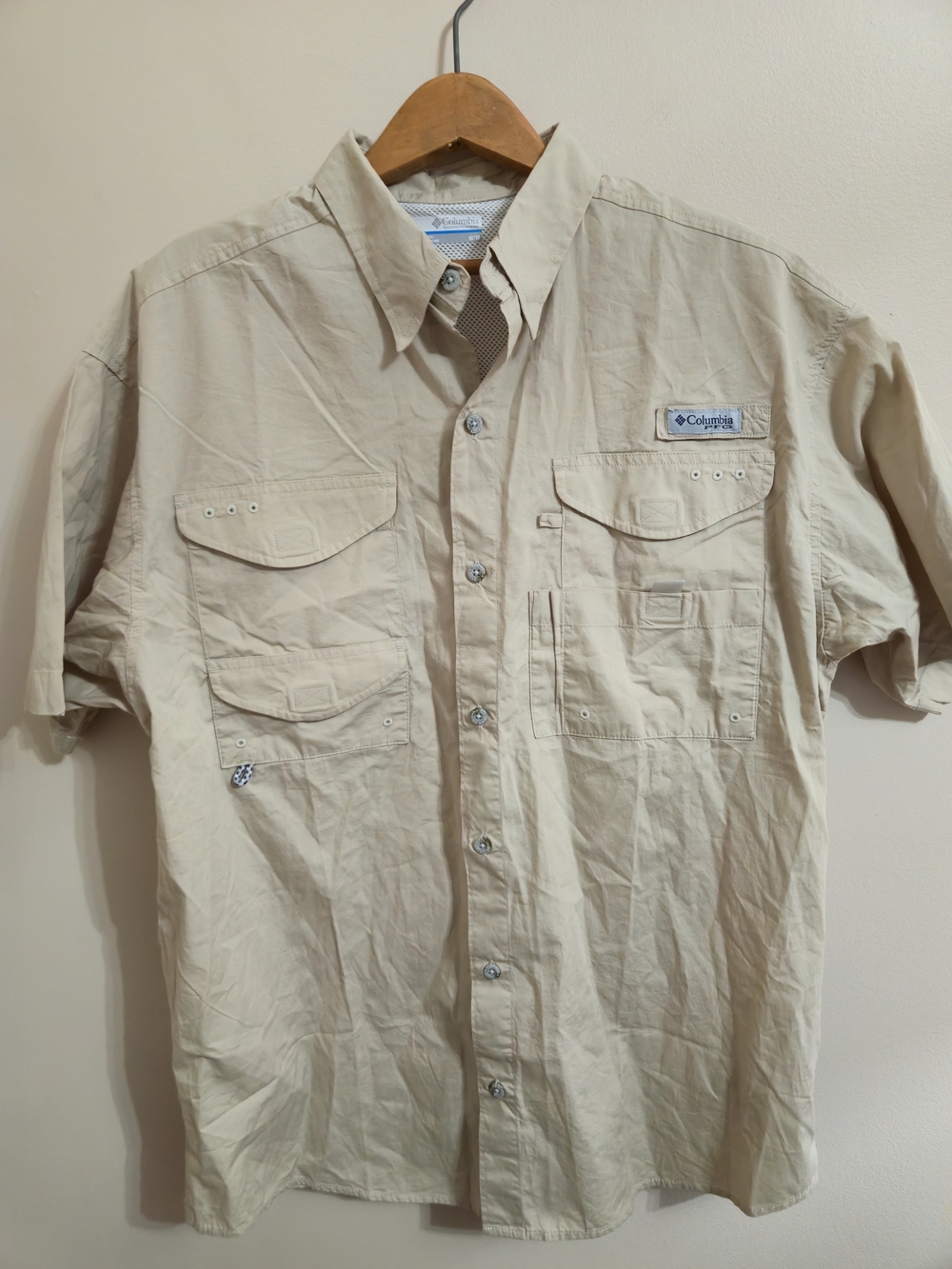 Columbia Men's PFG Bonehead Short Sleeve Fishing Shirt (Style FM7130) size Med